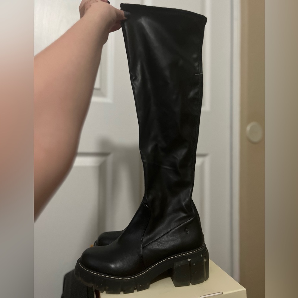 COOL PLANET | Knee high boots | Size 7